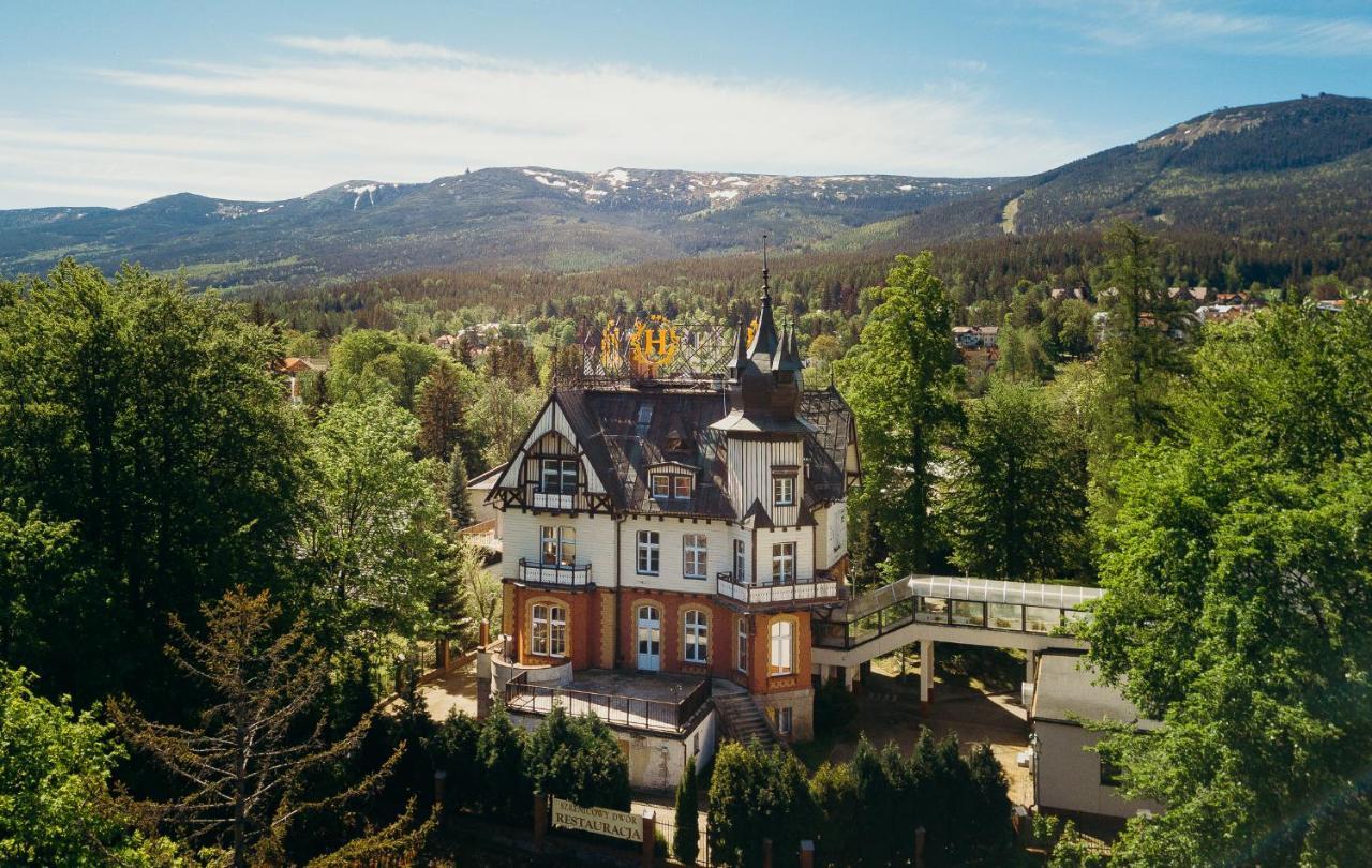 Hotel Szrenicowy Dwor شكلارسكا بوريبا المظهر الخارجي الصورة