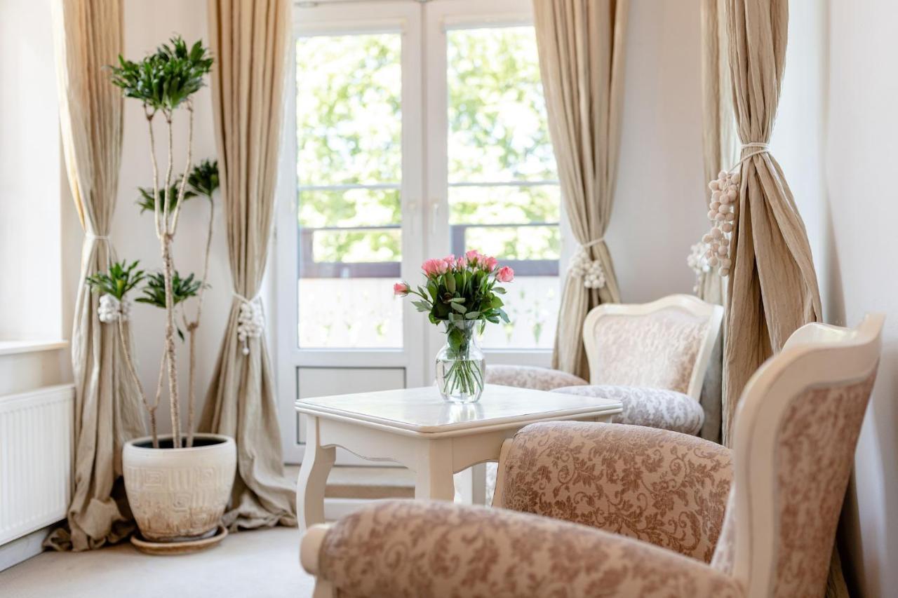 Hotel Szrenicowy Dwor شكلارسكا بوريبا المظهر الخارجي الصورة